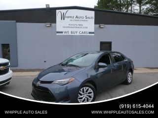 2019 Toyota Corolla LE FWD photo
