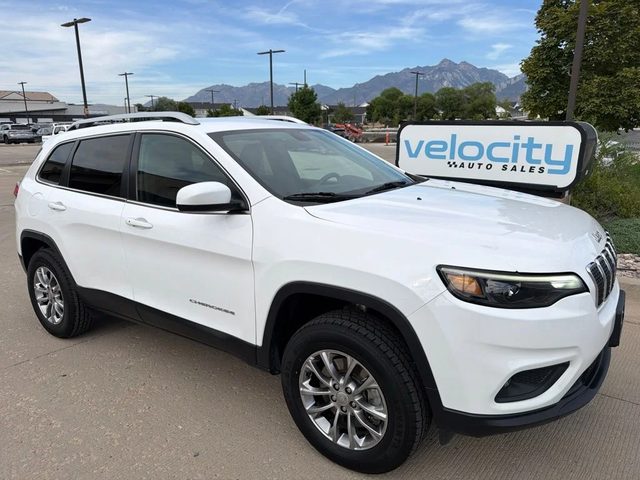 2019 Jeep Cherokee Latitude Plus 4WD photo