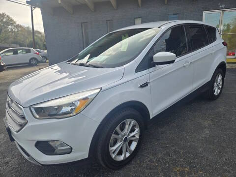 2019 Ford Escape SE FWD photo