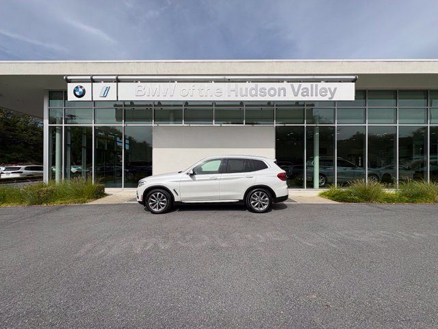 2019 BMW X3 xDrive30i AWD photo