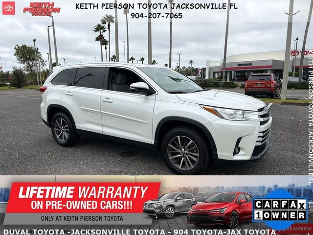 2019 Toyota Highlander XLE FWD photo