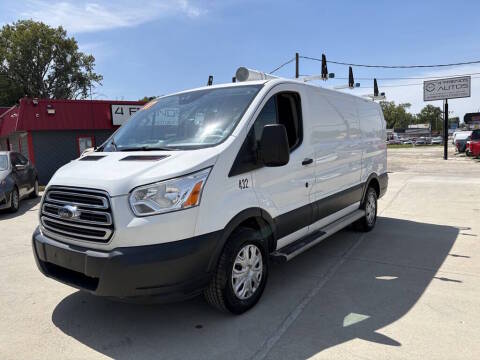 2017 Ford Transit Van RWD photo