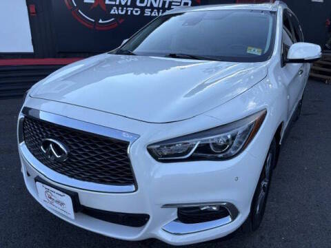 2019 Infiniti QX60 LUXE AWD photo