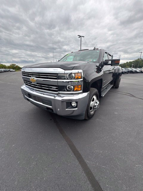 2015 Chevrolet Silverado 3500HD LTZ 4WD photo