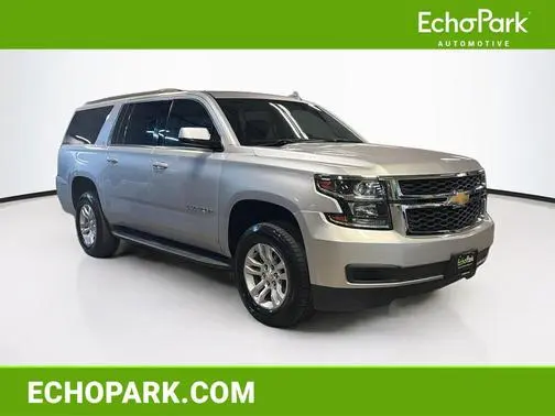 2018 Chevrolet Suburban LT 4WD photo