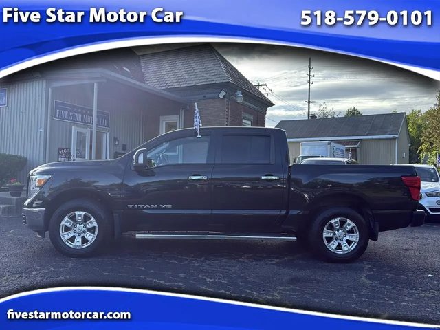 2019 Nissan Titan SV 4WD photo