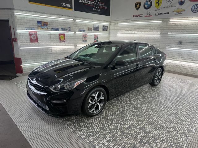 2019 Kia Forte LXS FWD photo