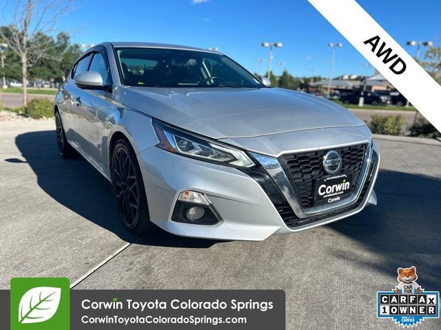 2019 Nissan Altima 2.5 Platinum AWD photo