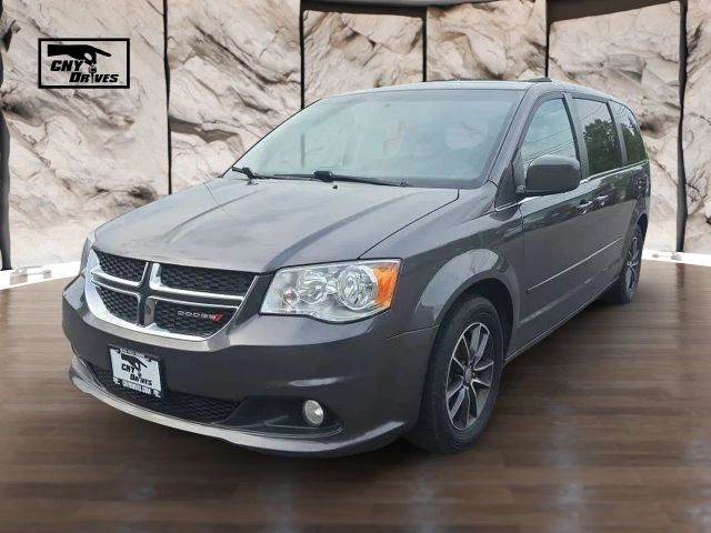 2017 Dodge Grand Caravan SXT FWD photo
