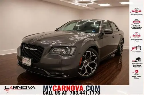 2017 Chrysler 300 300S RWD photo