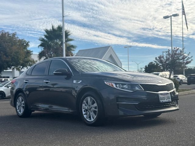 2018 Kia Optima LX FWD photo