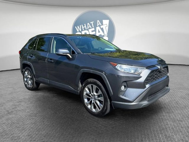 2019 Toyota RAV4 XLE Premium AWD photo