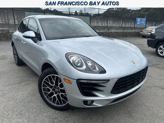 2016 Porsche Macan S AWD photo