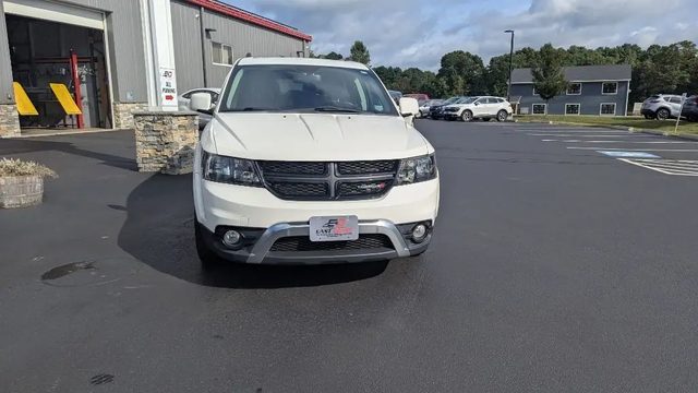 2018 Dodge Journey Crossroad AWD photo