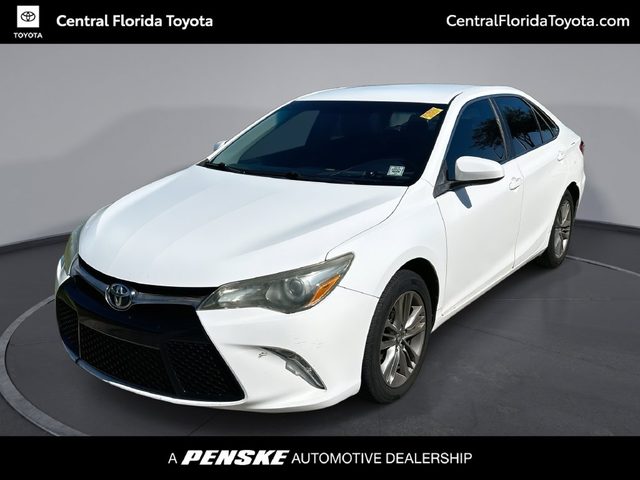 2016 Toyota Camry SE FWD photo
