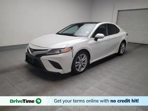 2019 Toyota Camry XSE FWD photo