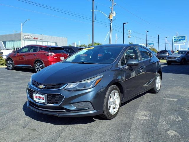2018 Chevrolet Cruze LT FWD photo