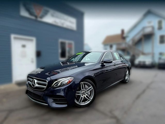 2019 Mercedes-Benz E-Class E 300 AWD photo