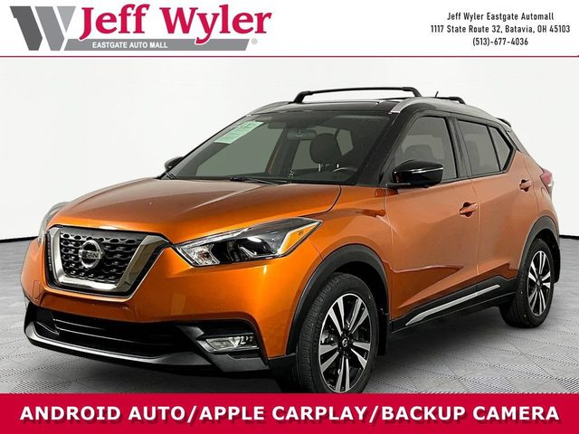 2019 Nissan Kicks SR FWD photo