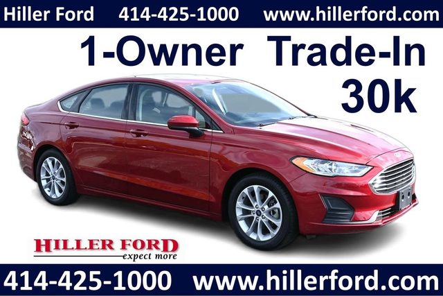 2019 Ford Fusion SE FWD photo