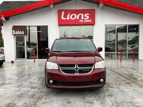 2017 Dodge Grand Caravan SXT FWD photo