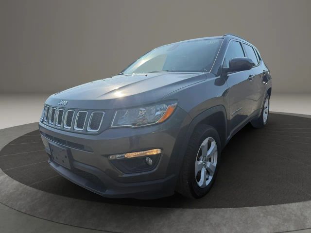 2019 Jeep Compass Latitude 4WD photo
