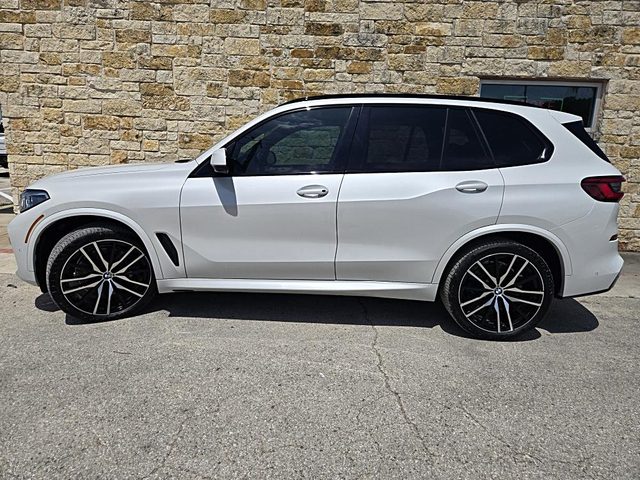 2019 BMW X5 xDrive50i AWD photo