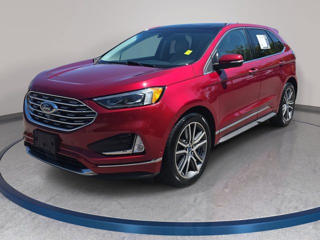 2019 Ford Edge Titanium AWD photo