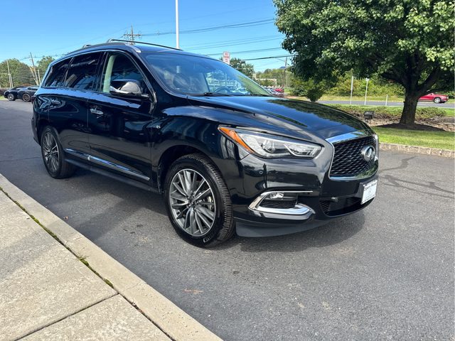 2019 Infiniti QX60 LUXE AWD photo