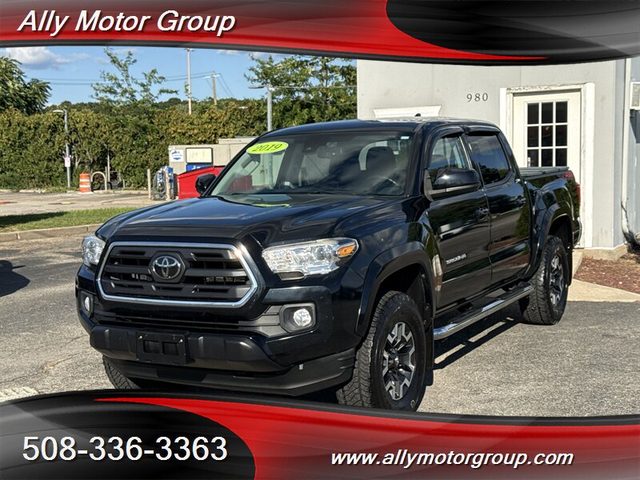 2019 Toyota Tacoma SR5 4WD photo