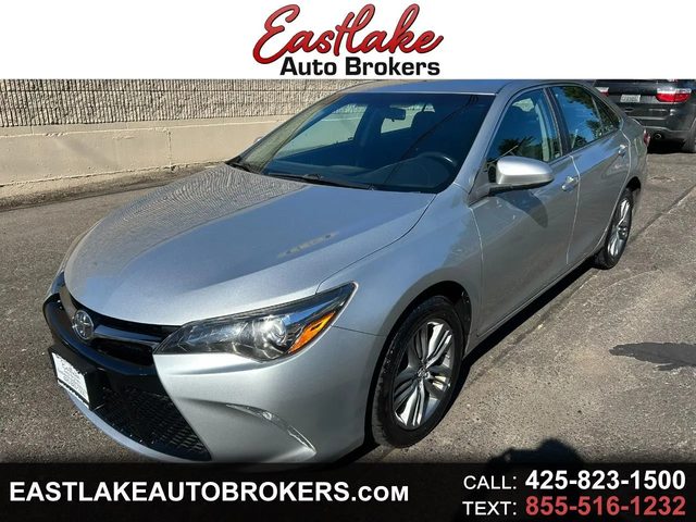 2017 Toyota Camry SE FWD photo