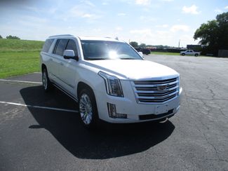 2019 Cadillac Escalade ESV Platinum 4WD photo