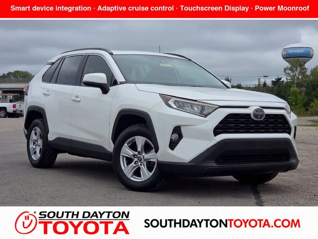 2019 Toyota RAV4 XLE FWD photo