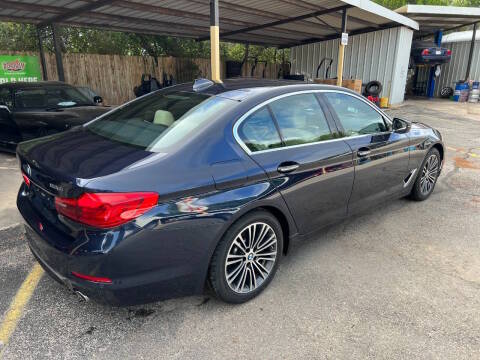 2018 BMW 5 Series 530i xDrive AWD photo