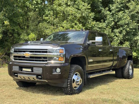 2019 Chevrolet Silverado 3500HD High Country 4WD photo