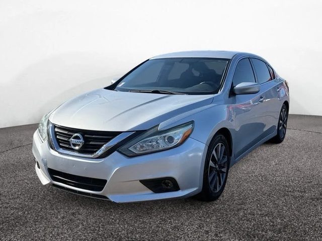 2017 Nissan Altima 2.5 SV FWD photo