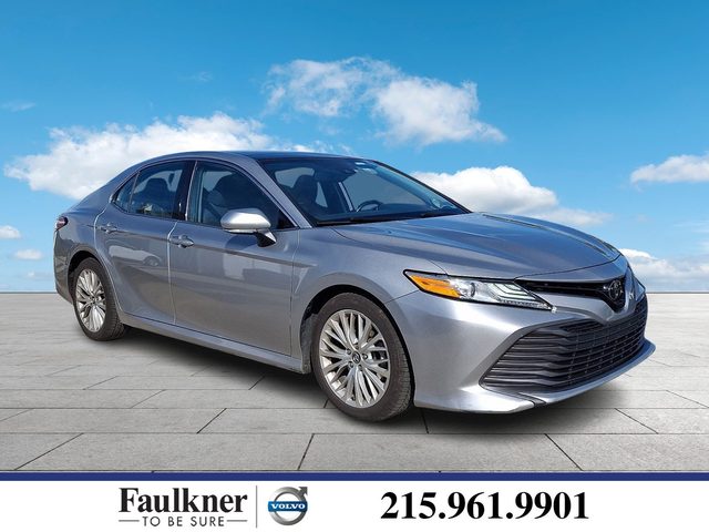 2019 Toyota Camry XLE FWD photo