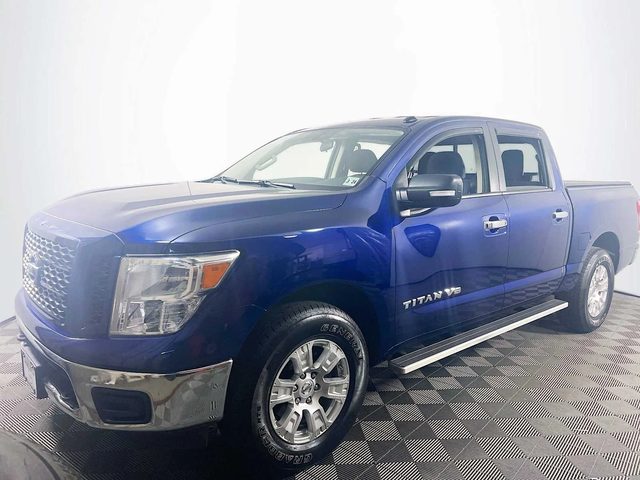 2019 Nissan Titan SV 4WD photo