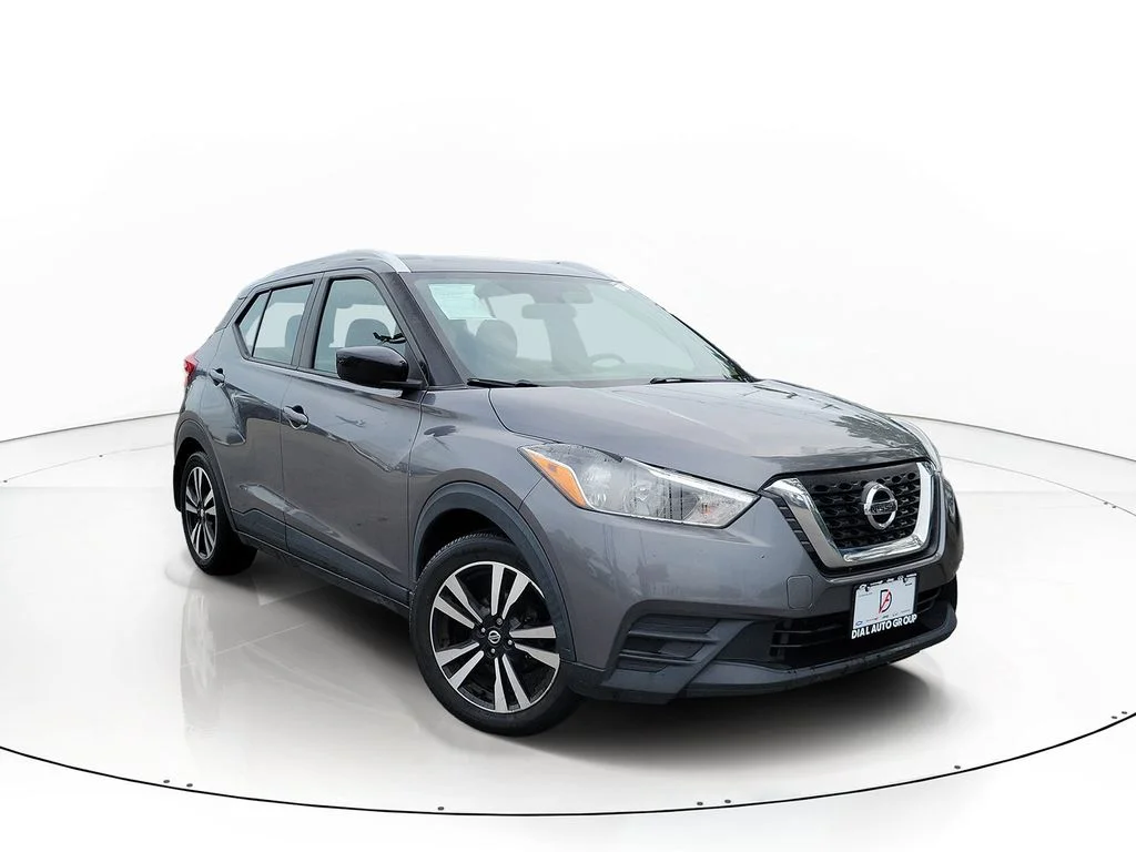 2019 Nissan Kicks SV FWD photo