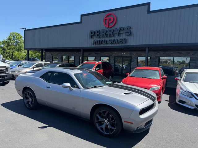 2018 Dodge Challenger SXT Plus RWD photo