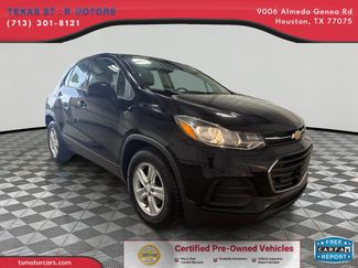 2019 Chevrolet Trax LS FWD photo