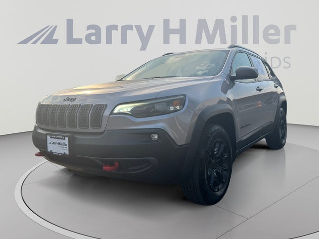 2019 Jeep Cherokee Trailhawk 4WD photo