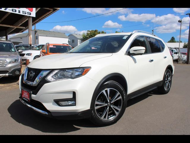2019 Nissan Rogue SV FWD photo