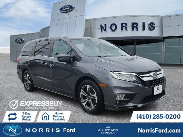 2019 Honda Odyssey Touring FWD photo
