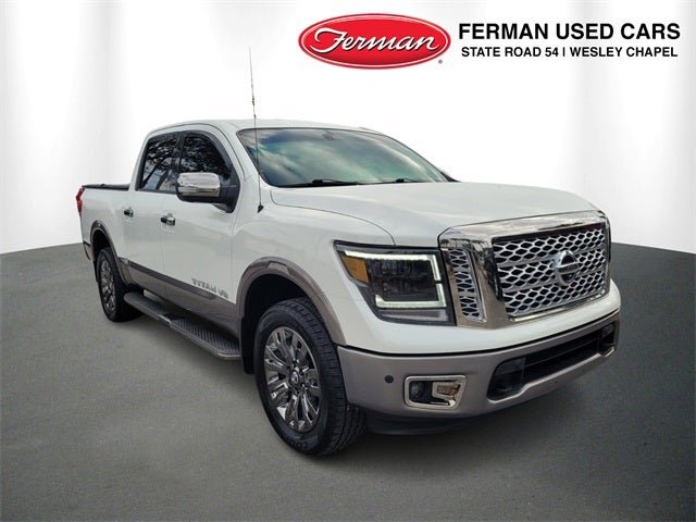 2019 Nissan Titan Platinum Reserve 4WD photo