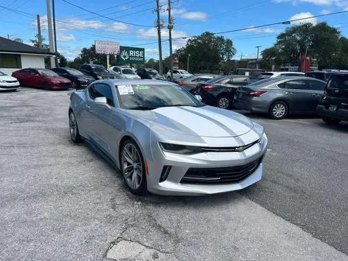 2018 Chevrolet Camaro 1LT RWD photo