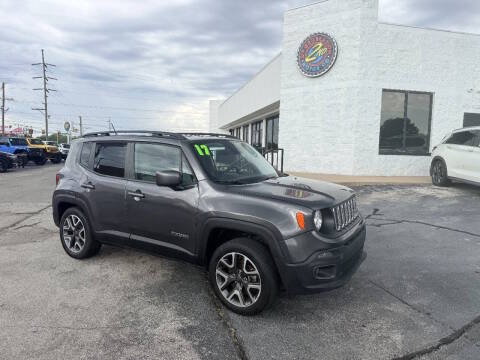 2017 Jeep Renegade Latitude 4WD photo