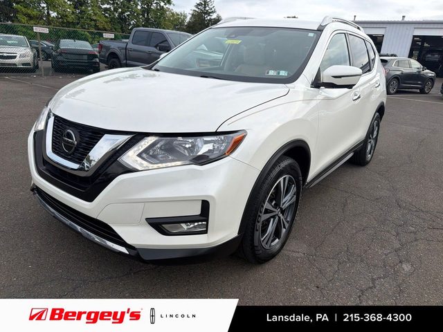 2019 Nissan Rogue SV AWD photo