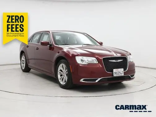 2019 Chrysler 300 Touring L RWD photo