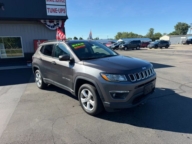 2019 Jeep Compass Latitude 4WD photo